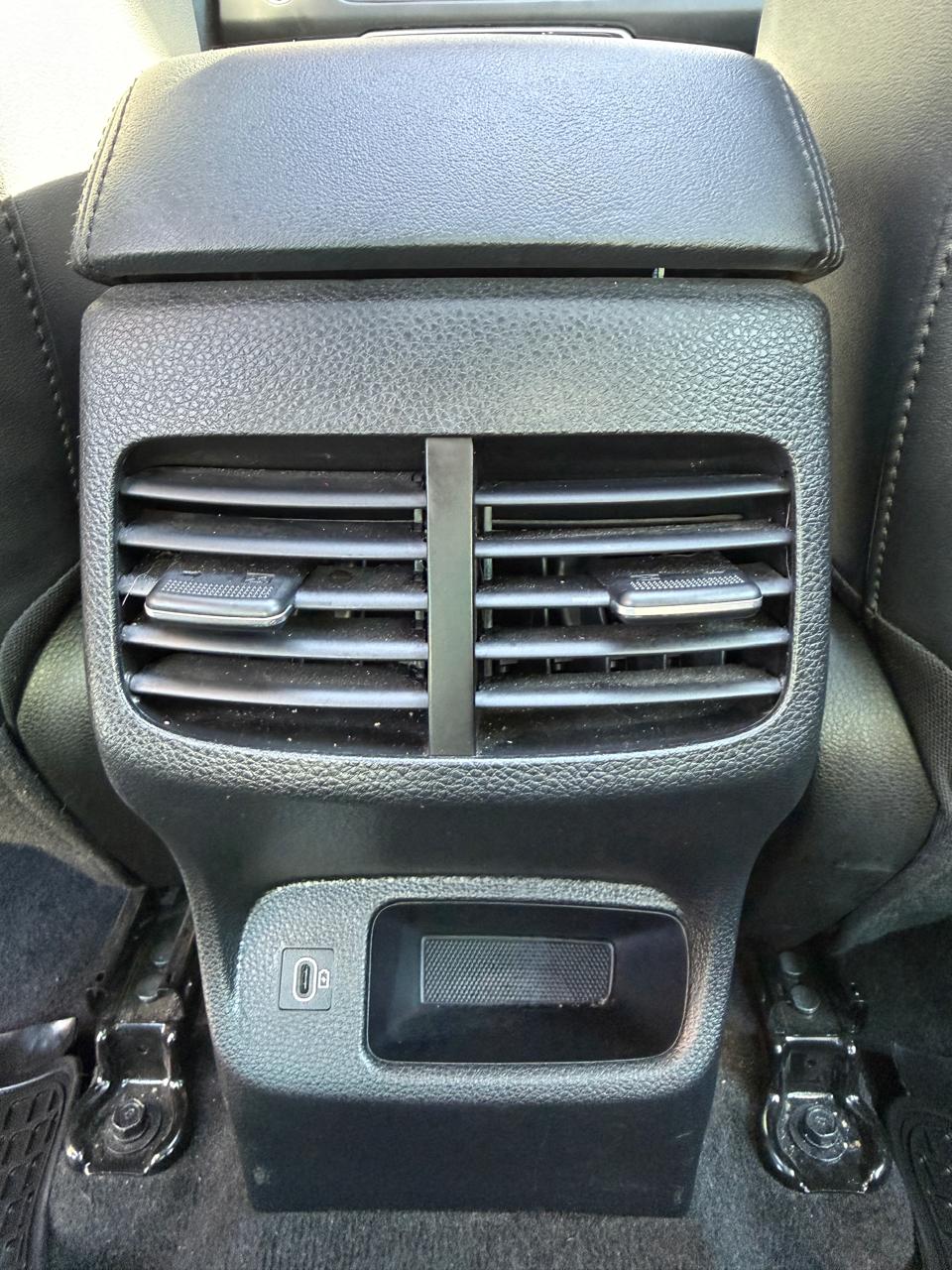 Kia Seltos 1.4T Auto Full 2024 (21.540 km)