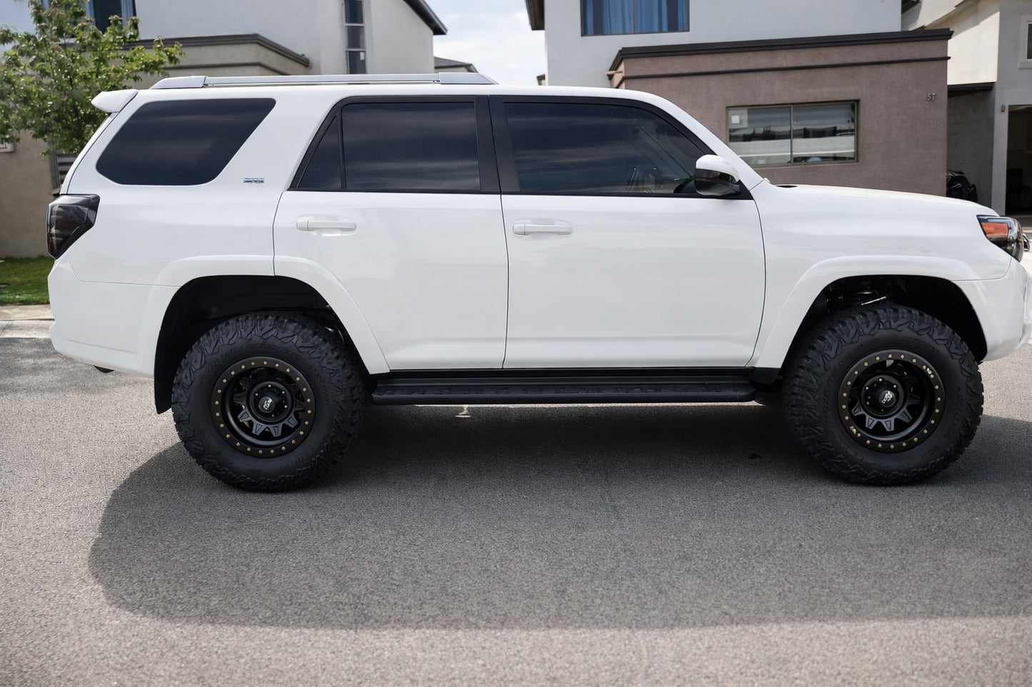 Toyota 4Runner 4.0 SR5 MV Auto 4WD 2024 (11.740 km)