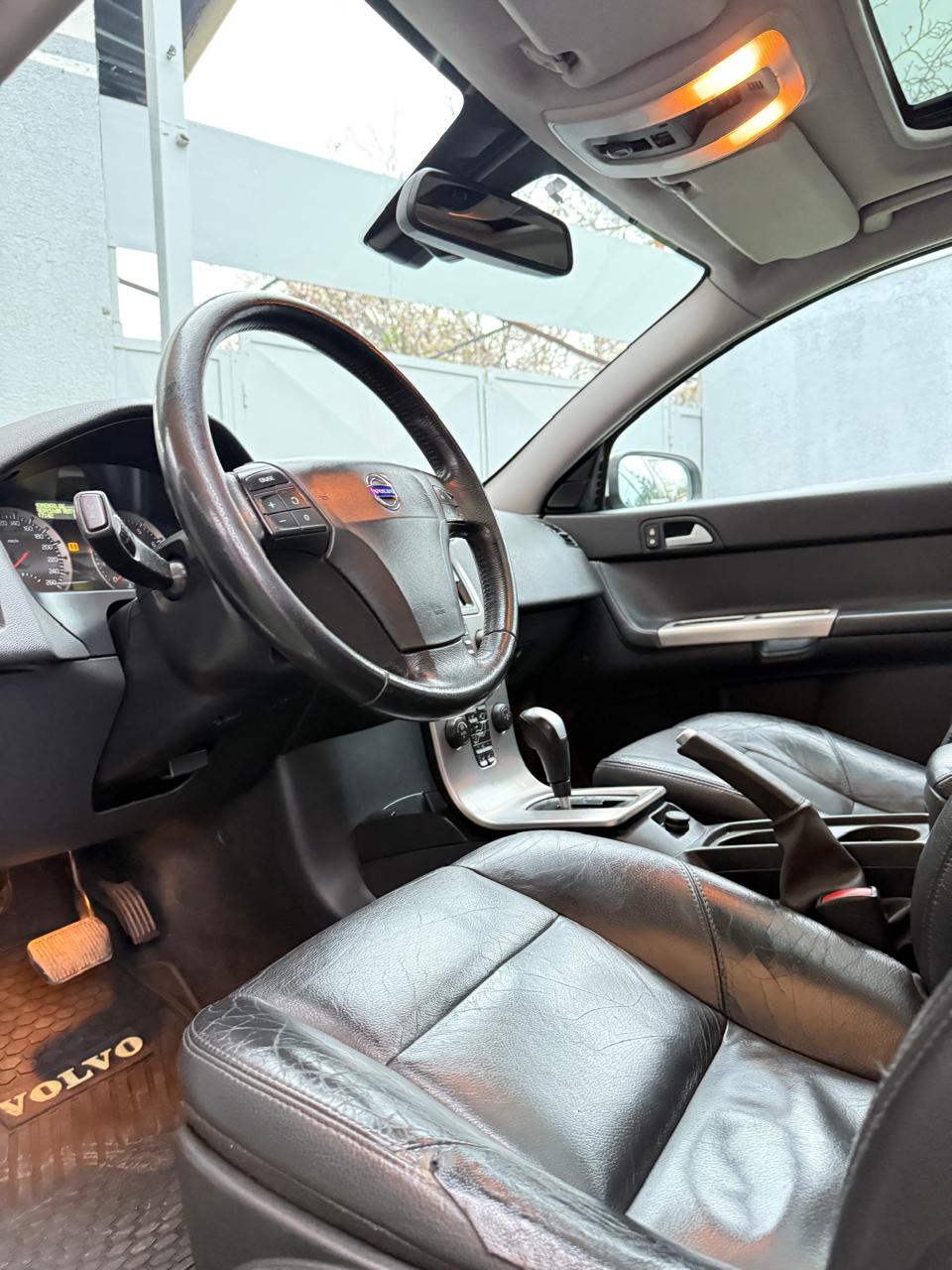 Volvo S40 T5 2008  (Km 164.890 )