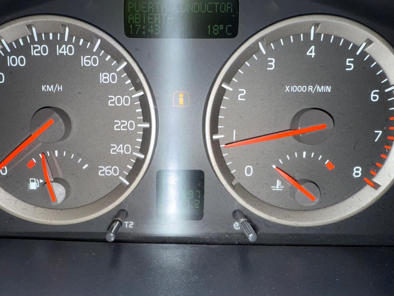 Volvo S40 T5 2008  (Km 164.890 )