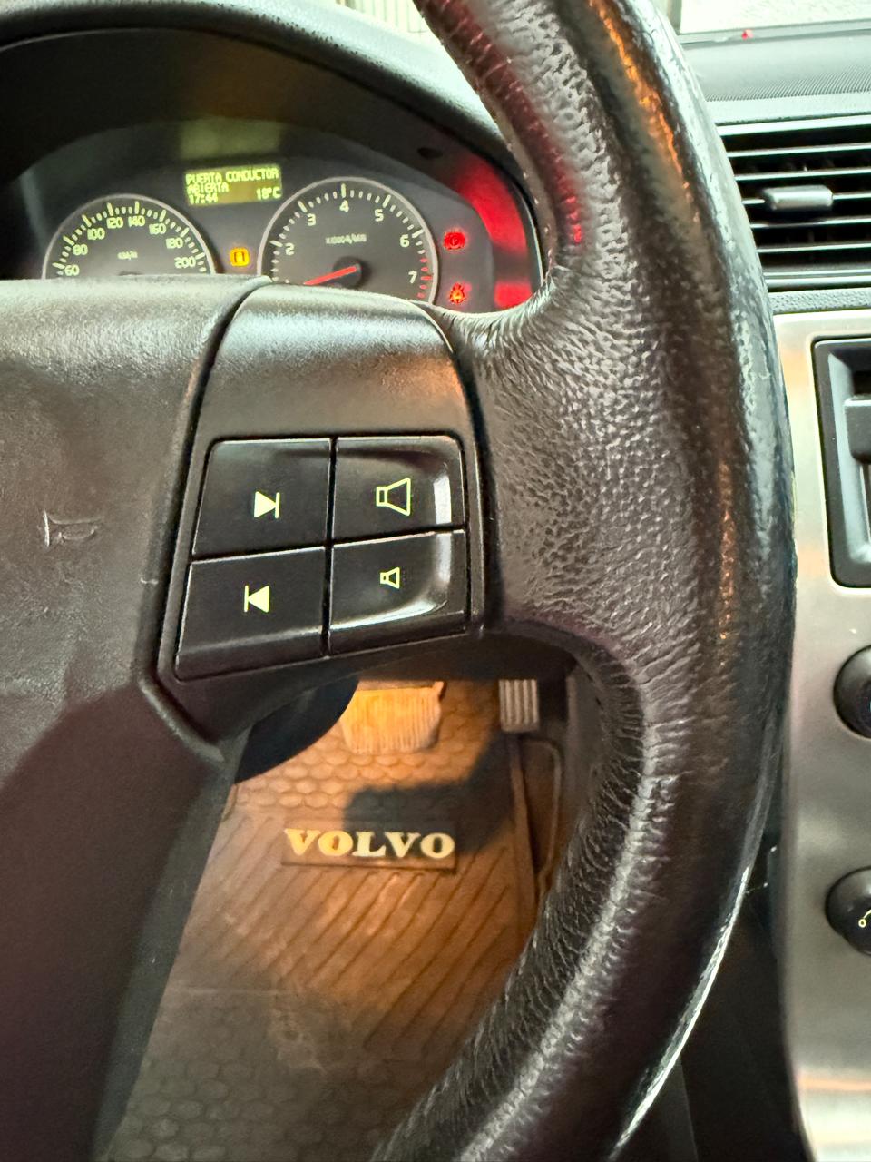 Volvo S40 T5 2008  (Km 164.890 )