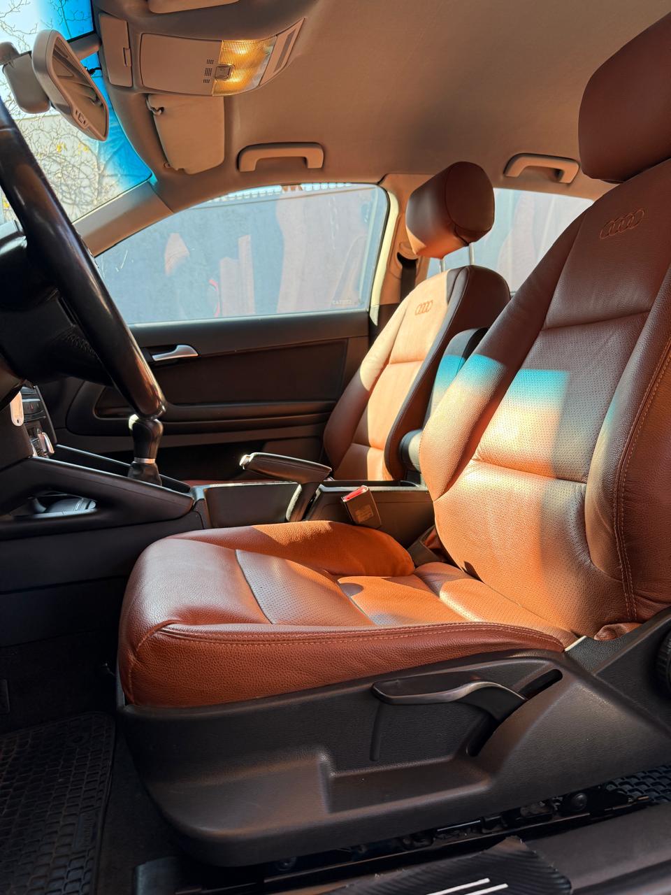 Audi A3 1.600 CC MT Hatchback 2010 (Km 155.600 Km)