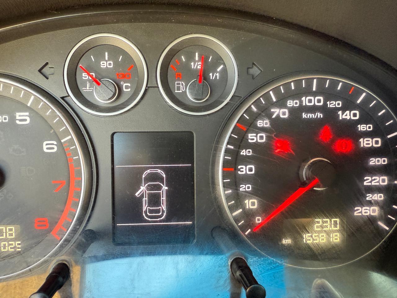 Audi A3 1.600 CC MT Hatchback 2010 (Km 155.600 Km)