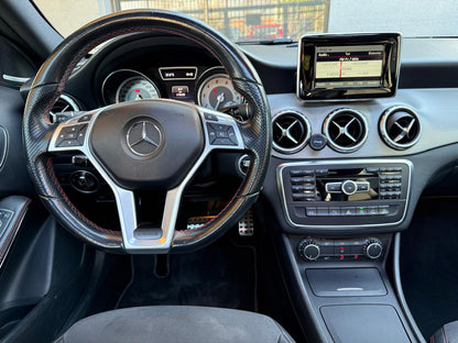 Mercedes-Benz Gla 250 2.0 cc 4 Matic 2015 (173.655 Km)