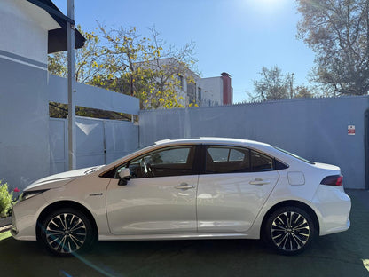 Toyota Corolla 1.8 SEG Hybrid CVT 2024 (14.600 Km)