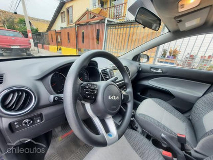 Kia Soluto 1.4 LX Full 2023 (37.250 km)