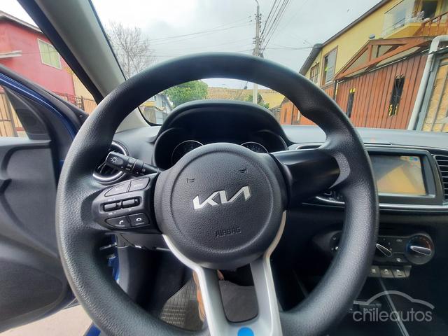 Kia Soluto 1.4 LX Full 2023 (37.250 km)