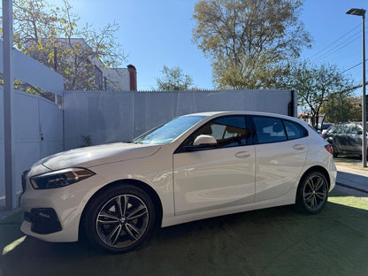 BMW 118 1.5 118i A Dynamic 5P 2021 (35.443 Km)