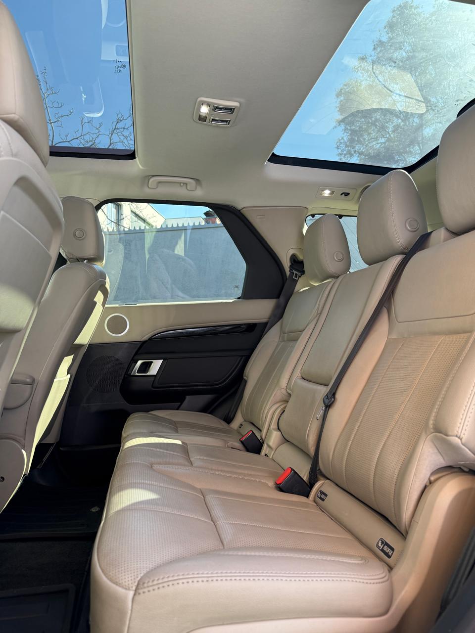 Land Rover Discovery 3.0 4WD 2018 ( 69,786 Km)