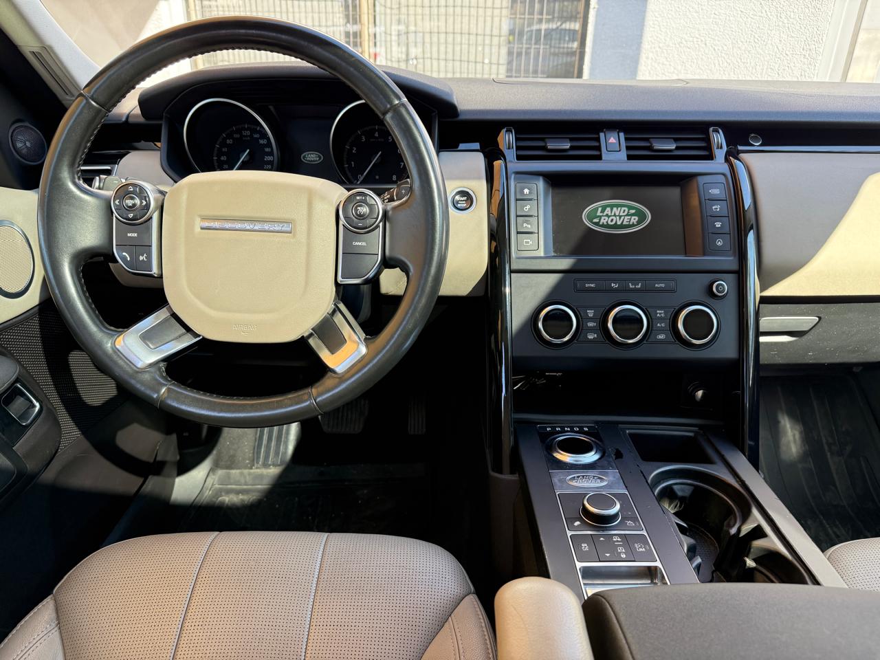 Land Rover Discovery 3.0 4WD 2018 ( 69,786 Km)