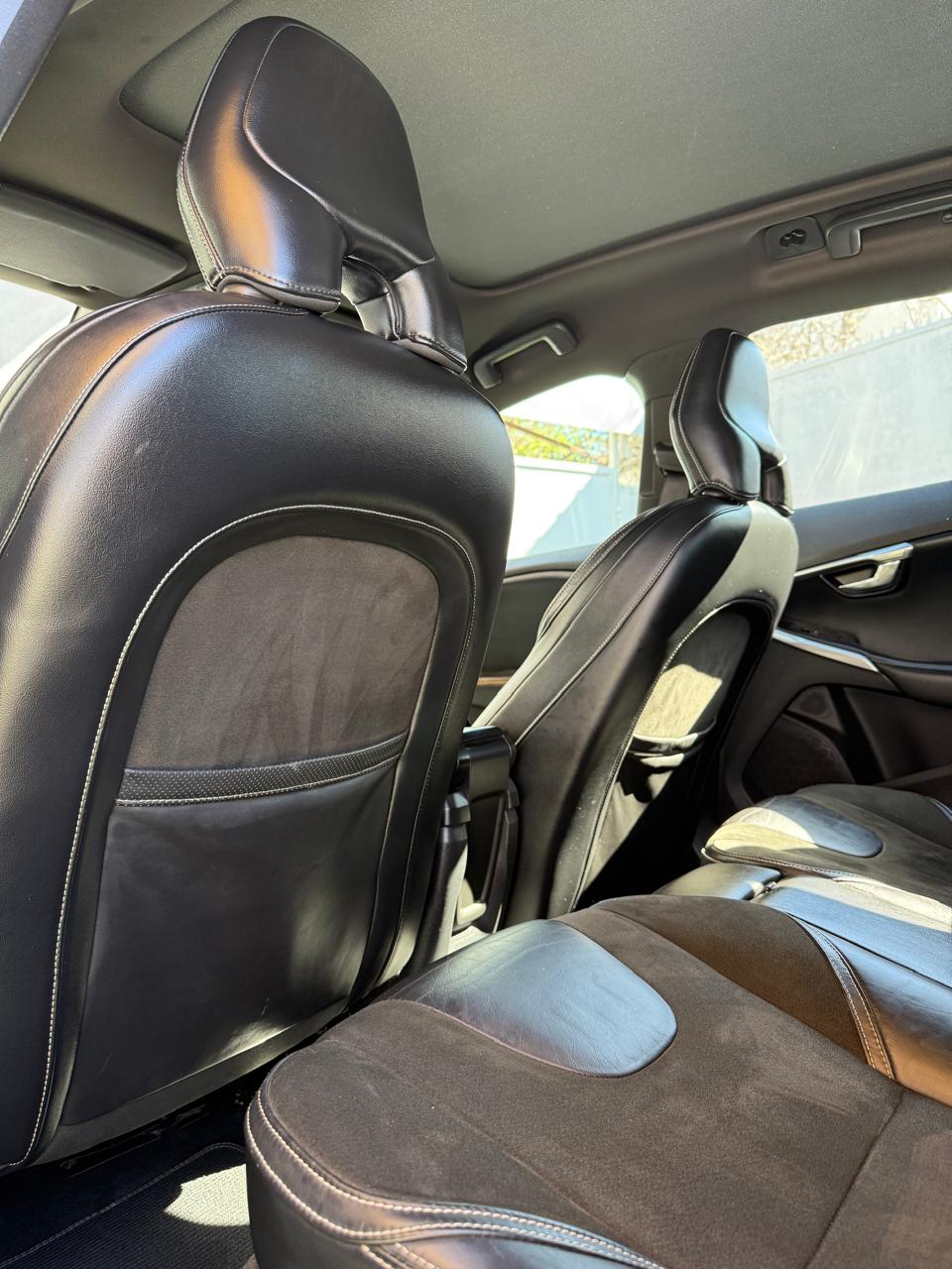 Volvo V40 2.0 T4 Auto R-Design 2016 (196,000 Km)