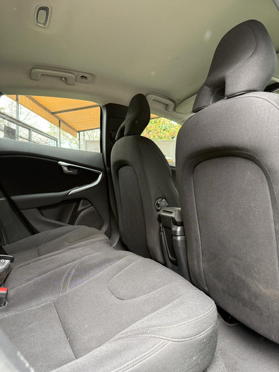 Volvo V40 1.6 T4 Comfort 2015 (70.000 km)