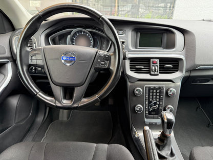 Volvo V40 1.6 T4 Comfort 2015 (70.000 km)