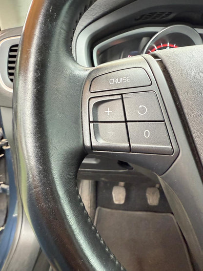Volvo V40 1.6 T4 Comfort 2015 (70.000 km)