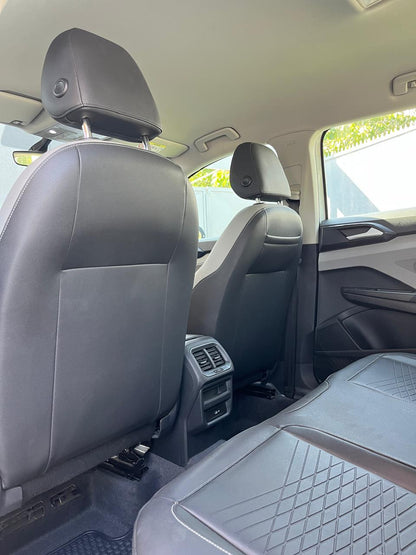 Volkswagen Taos 1.4 250 TSI Comfortline Automática 2023 (42.000km)