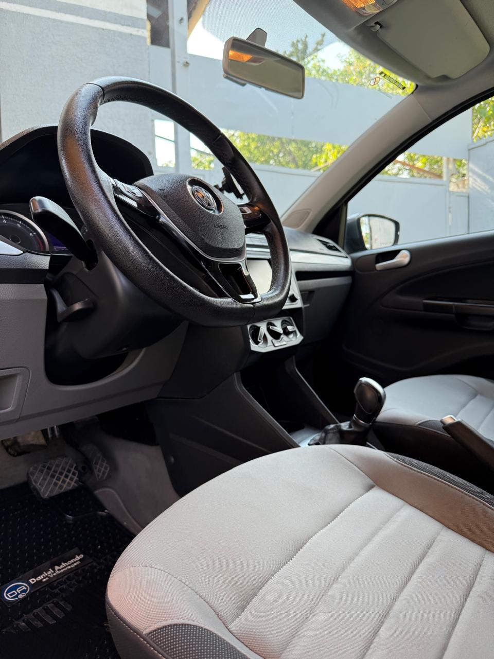 Volkswagen Gol 1.6 Auto Highline 2021 (23.200 km)