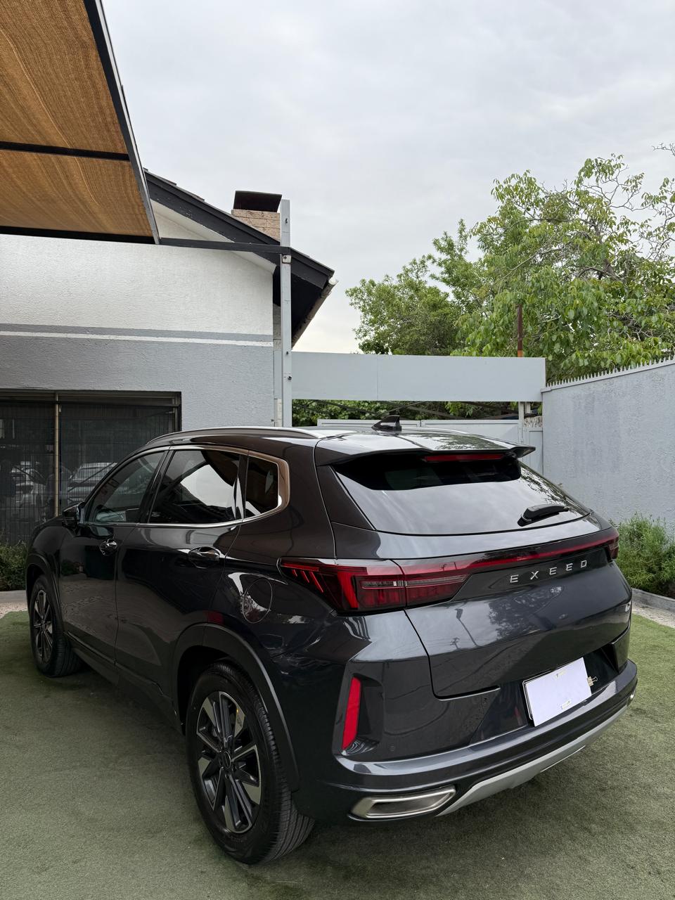 Exeed LX 1.5T CVT Advanced 2024 (22.900 km)