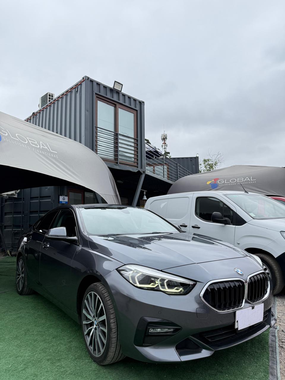 BMW 420 220i Gran Coupé Automático 2021 (52.400 km)