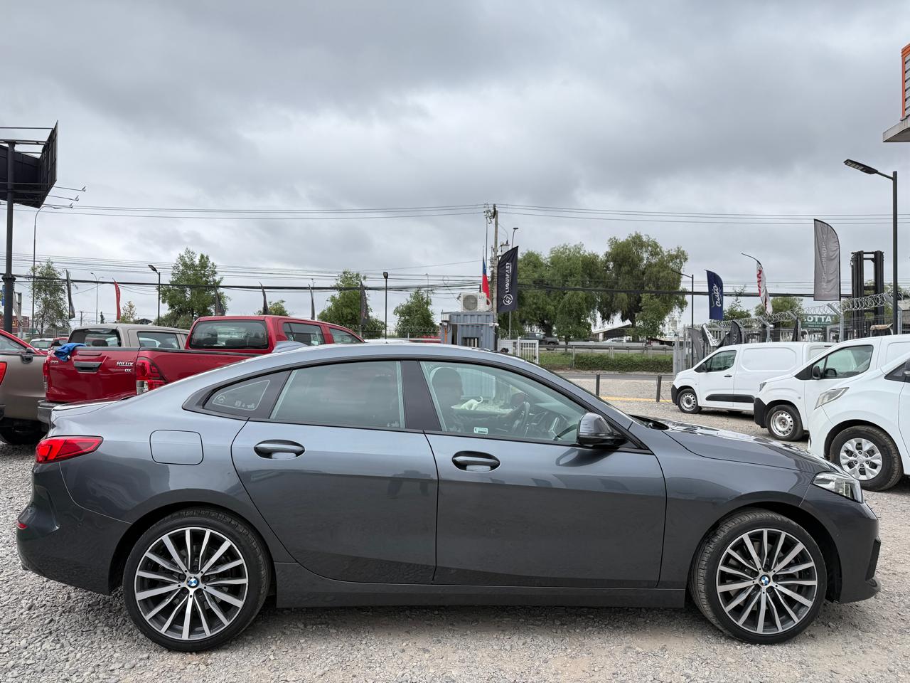 BMW 420 220i Gran Coupé Automático 2021 (52.400 km)