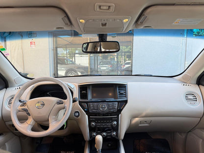 Nissan Pathfinder Advance 3.5 Aut 2015 (121450 .km)