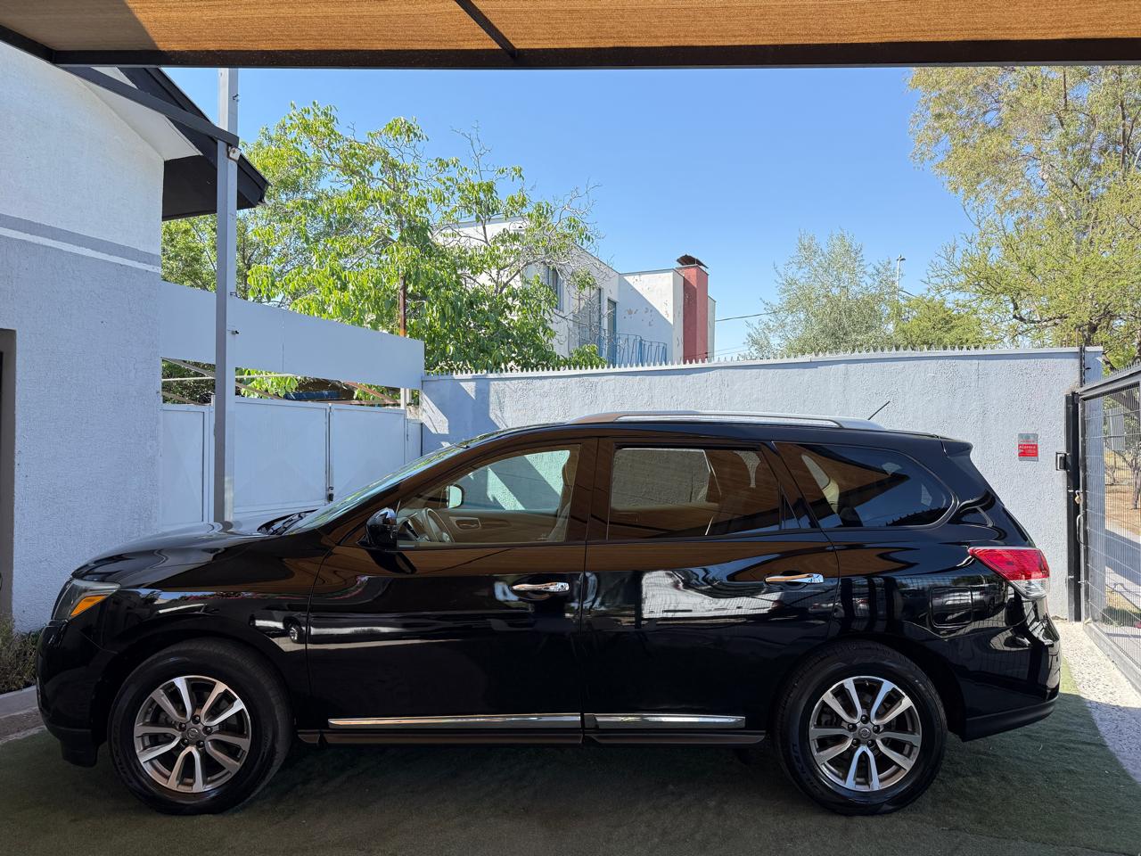 Nissan Pathfinder Advance 3.5 Aut 2015 (121450 .km)