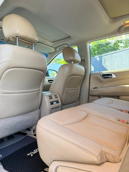 Nissan Pathfinder Advance 3.5 Aut 2015 (121450 .km)