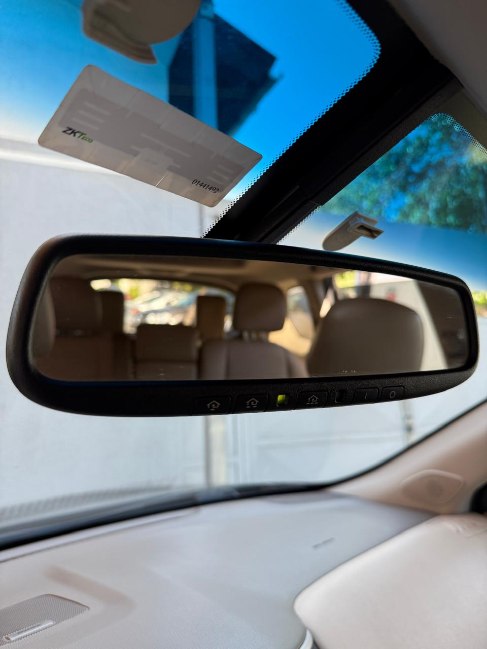 Nissan Pathfinder Advance 3.5 Aut 2015 (121450 .km)