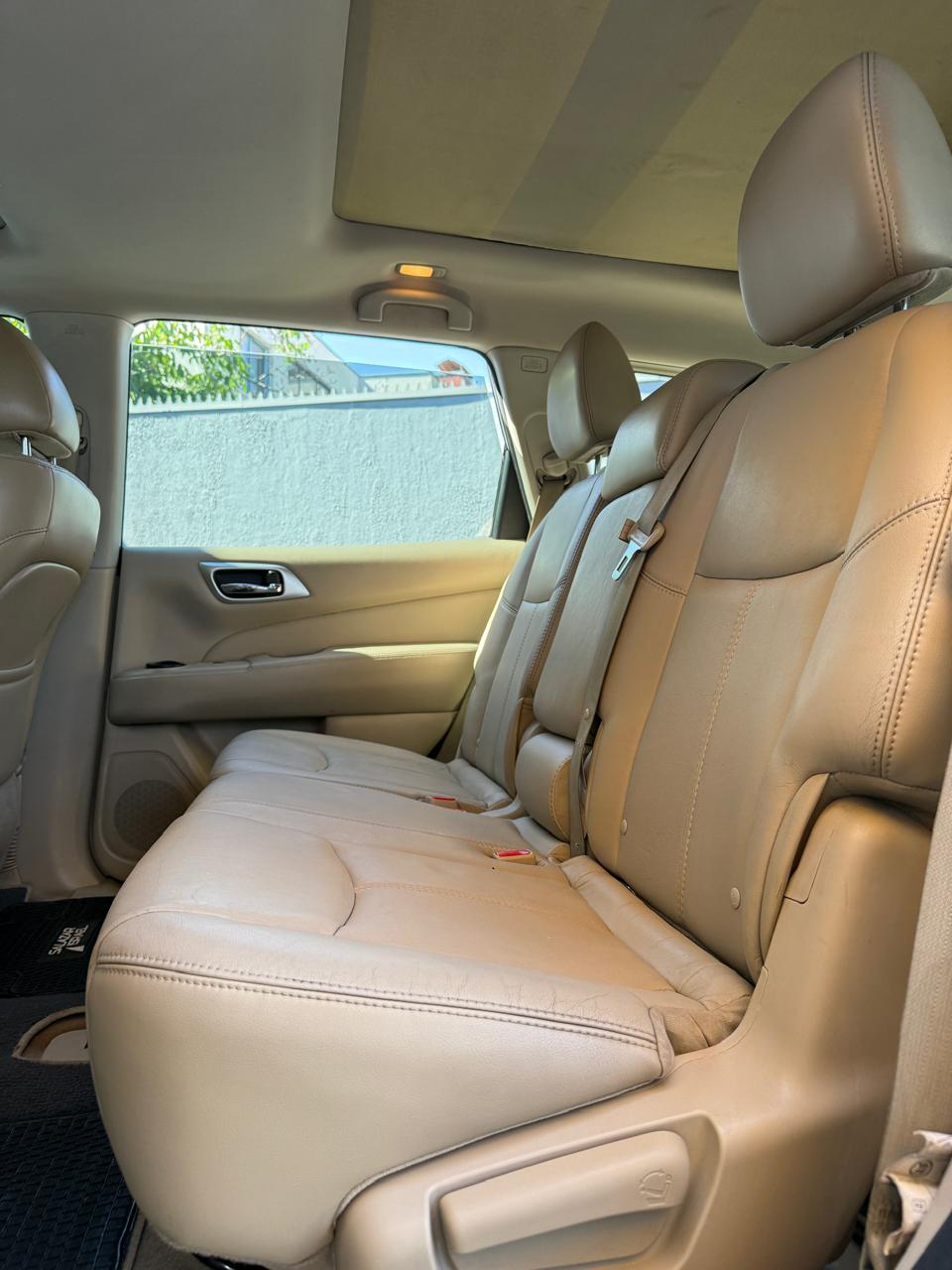 Nissan Pathfinder Advance 3.5 Aut 2015 (121450 .km)