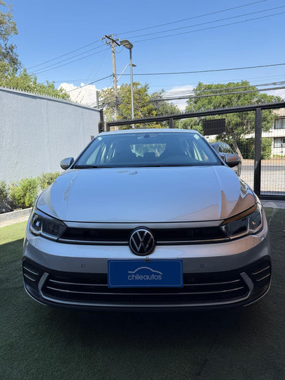 Volkswagen Polo 1.0 Highline Automático 2024 (19.000 km)