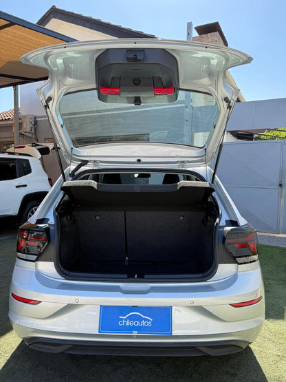 Volkswagen Polo 1.0 Highline Automático 2024 (19.000 km)