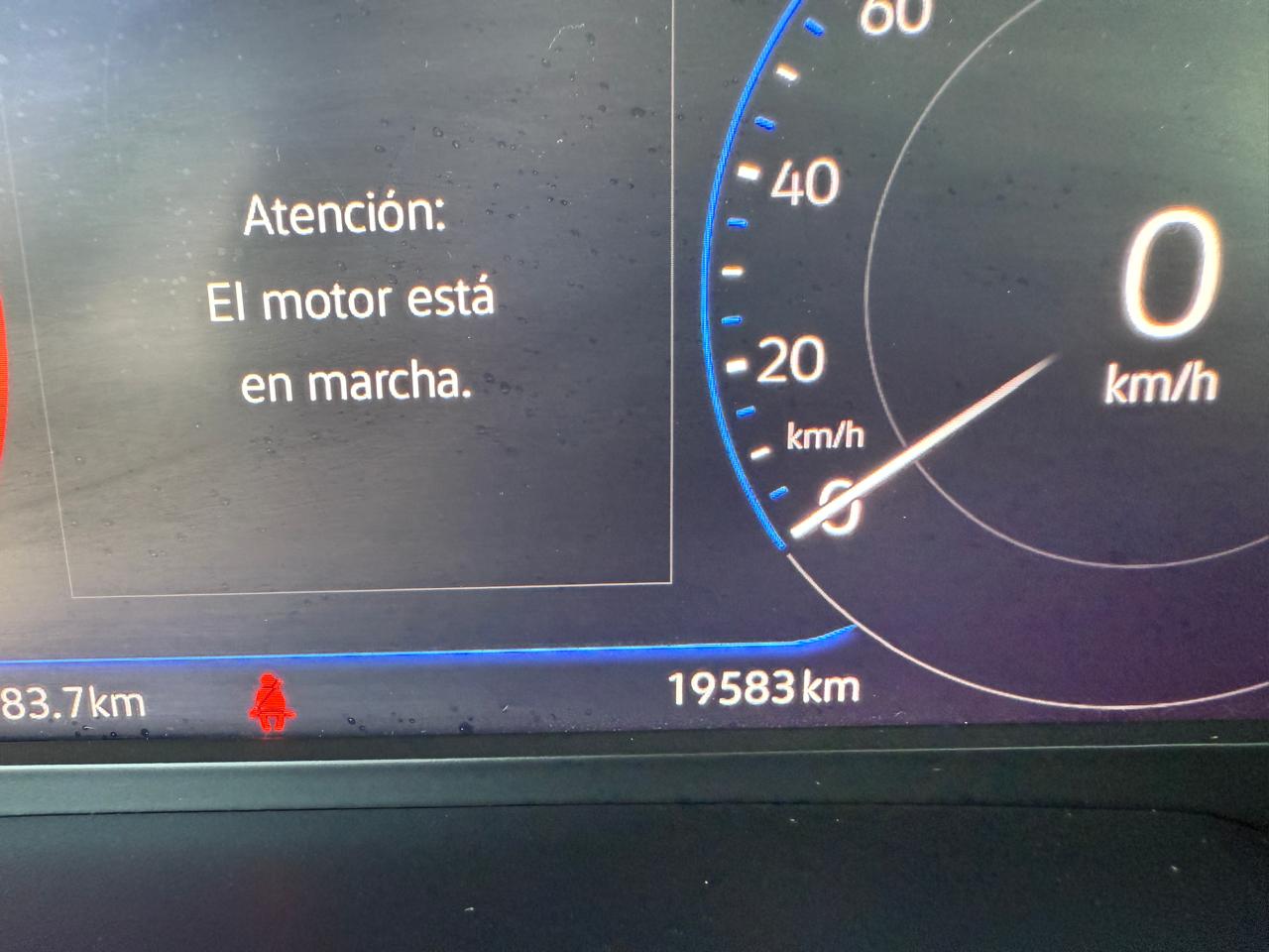 Volkswagen Polo 1.0 Highline Automático 2024 (19.000 km)