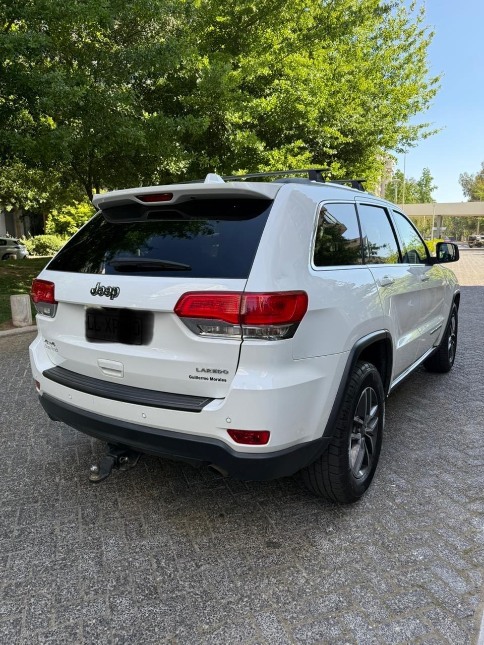 Jeep Grand Cherokee 3.6 Laredo 4WD Auto 2019 (78.000 km)
