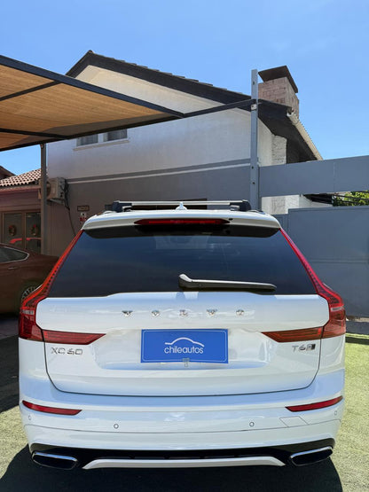 Volvo XC60 2.0 T6 R-Design 4WD 2021 (78.000 km)