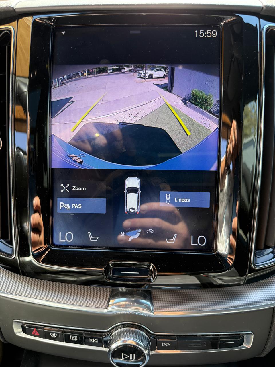 Volvo XC60 2.0 T6 R-Design 4WD 2021 (78.000 km)