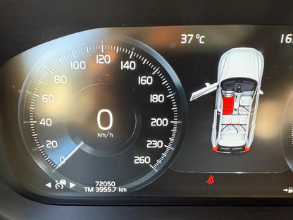 Volvo XC60 2.0 T6 R-Design 4WD 2021 (78.000 km)