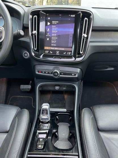 Volvo Xc40 1.5 T5 PHEV Ultimate Recharge Auto 2023 (46.800 KM)