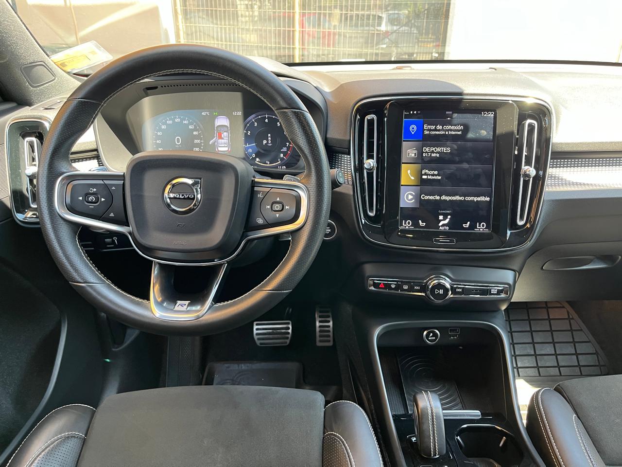 Volvo Xc40 2.0 T5 R-Design Plus Auto 4WD 2019  (112.000 KM)