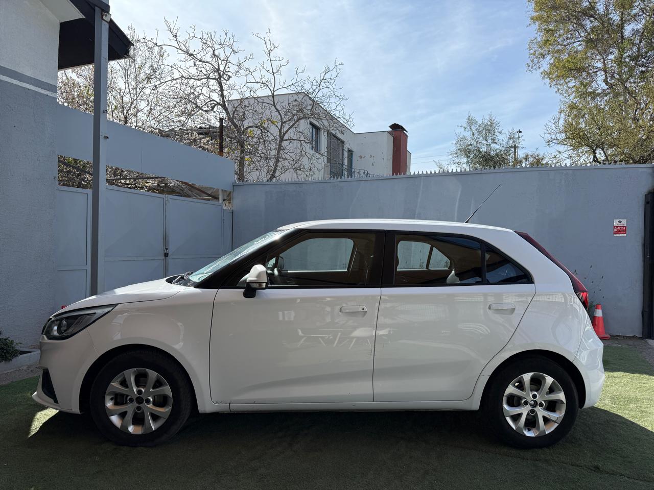 MG MG3 1.5 2023 (33.789 Km)