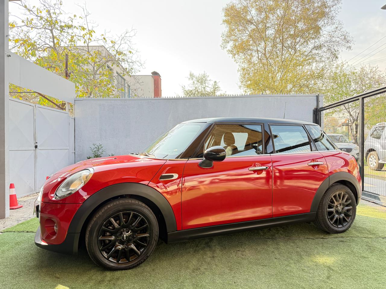 MINI Cooper 1.5 Cooper Salt Auto 2016 (80.500 km)