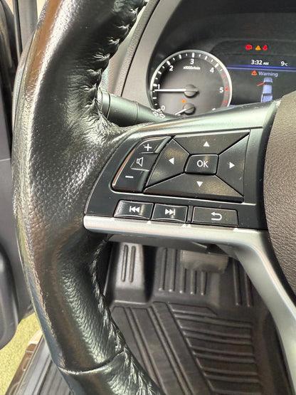 Nissan Navara 2.3D Auto DC LE 4WD 2023 (Km 65.900 )