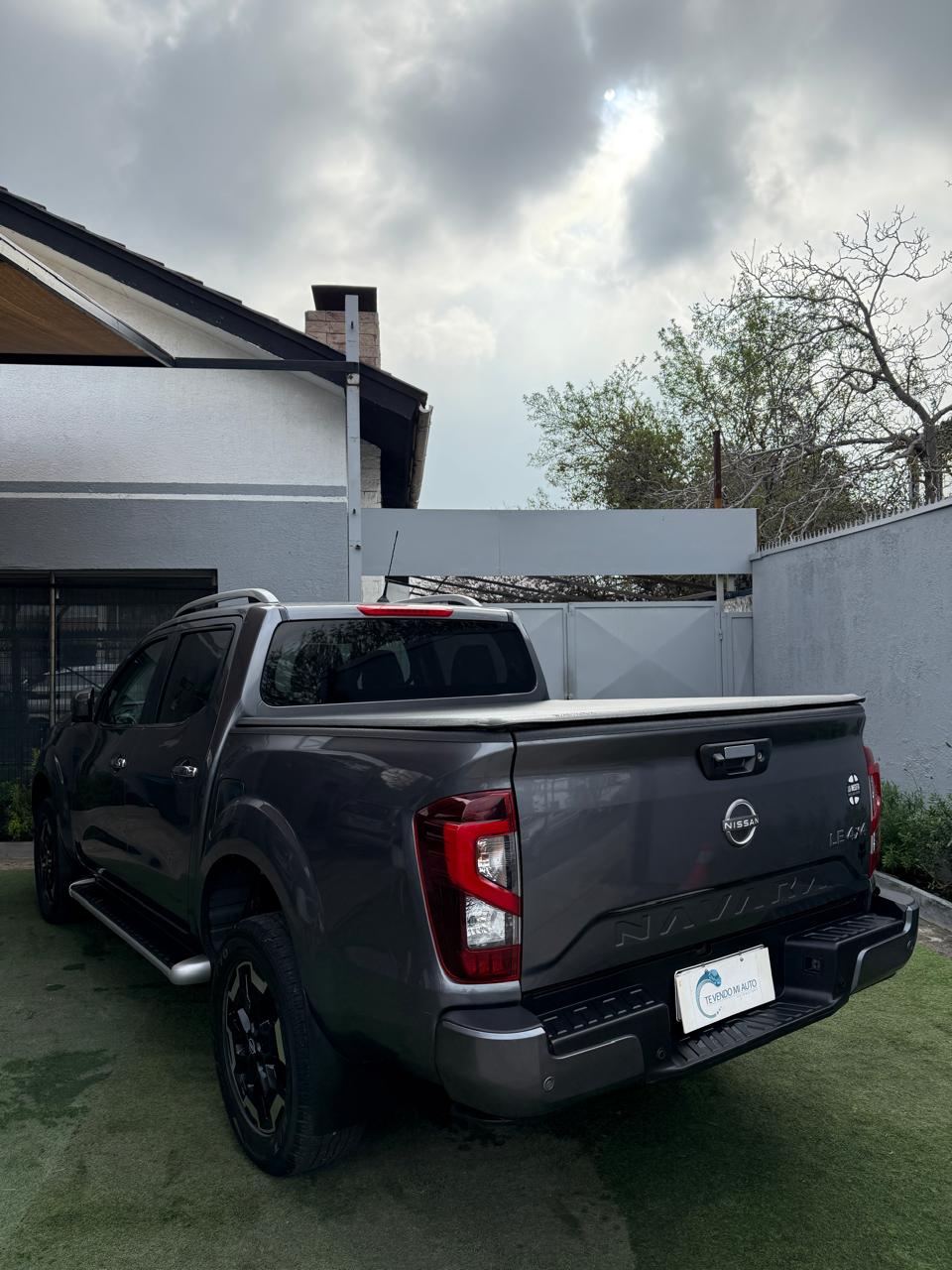 Nissan Navara 2.3D Auto DC LE 4WD 2023 (Km 65.900 )
