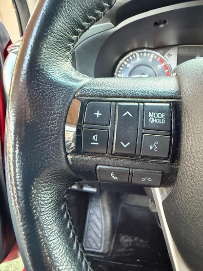 TOYOTA HILUX DOBLE CABINA 2023 (61.957 Km)