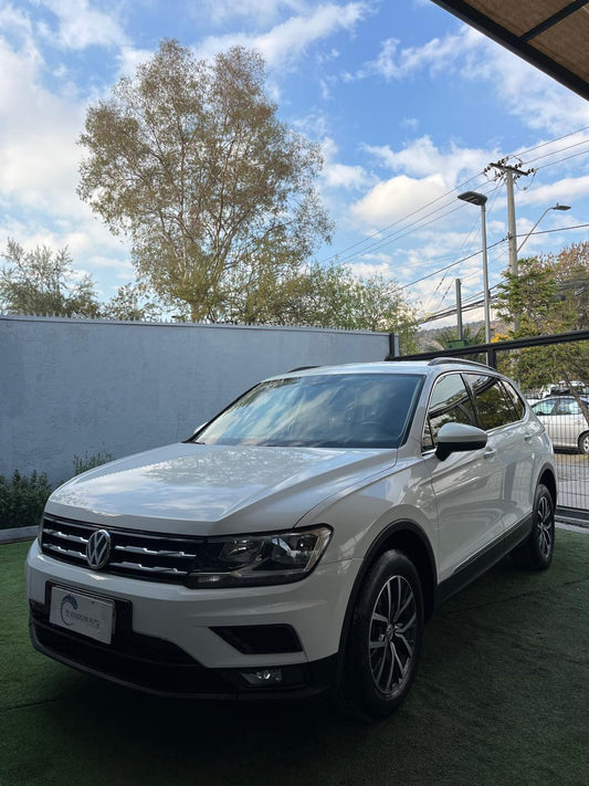 Volkswagen Tiguan 2.0 TDI DSG Comfortline 7A 4Motion 2019 (111.087 Km)