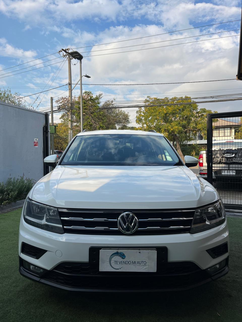 Volkswagen Tiguan 2.0 TDI DSG Comfortline 7A 4Motion 2019 (111.087 Km)
