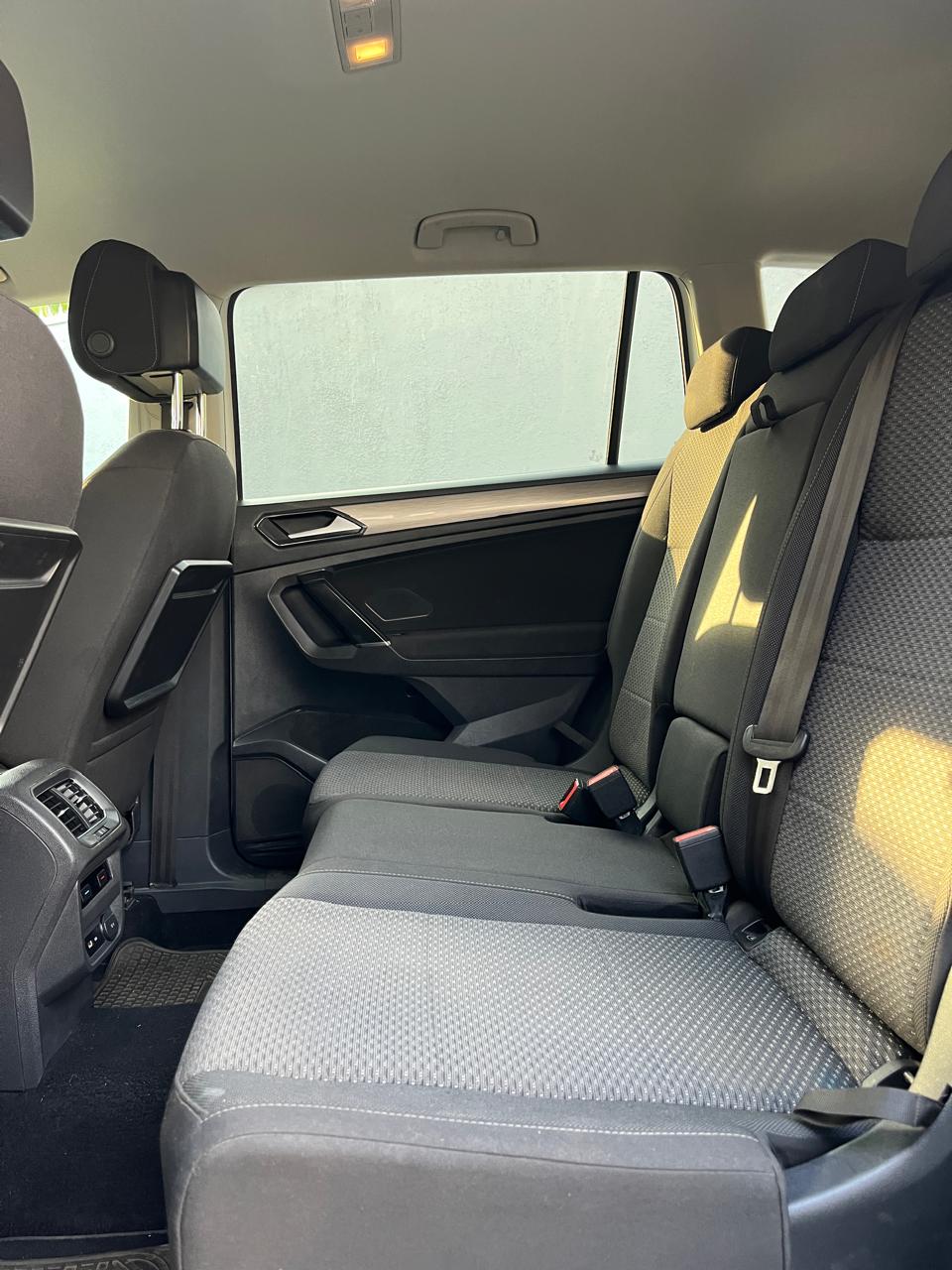 Volkswagen Tiguan 2.0 TDI DSG Comfortline 7A 4Motion 2019 (111.087 Km)