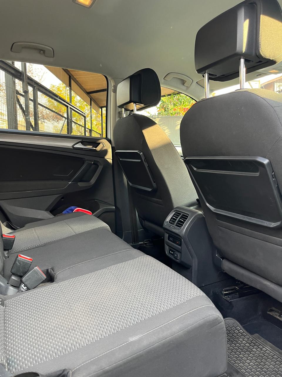 Volkswagen Tiguan 2.0 TDI DSG Comfortline 7A 4Motion 2019 (111.087 Km)