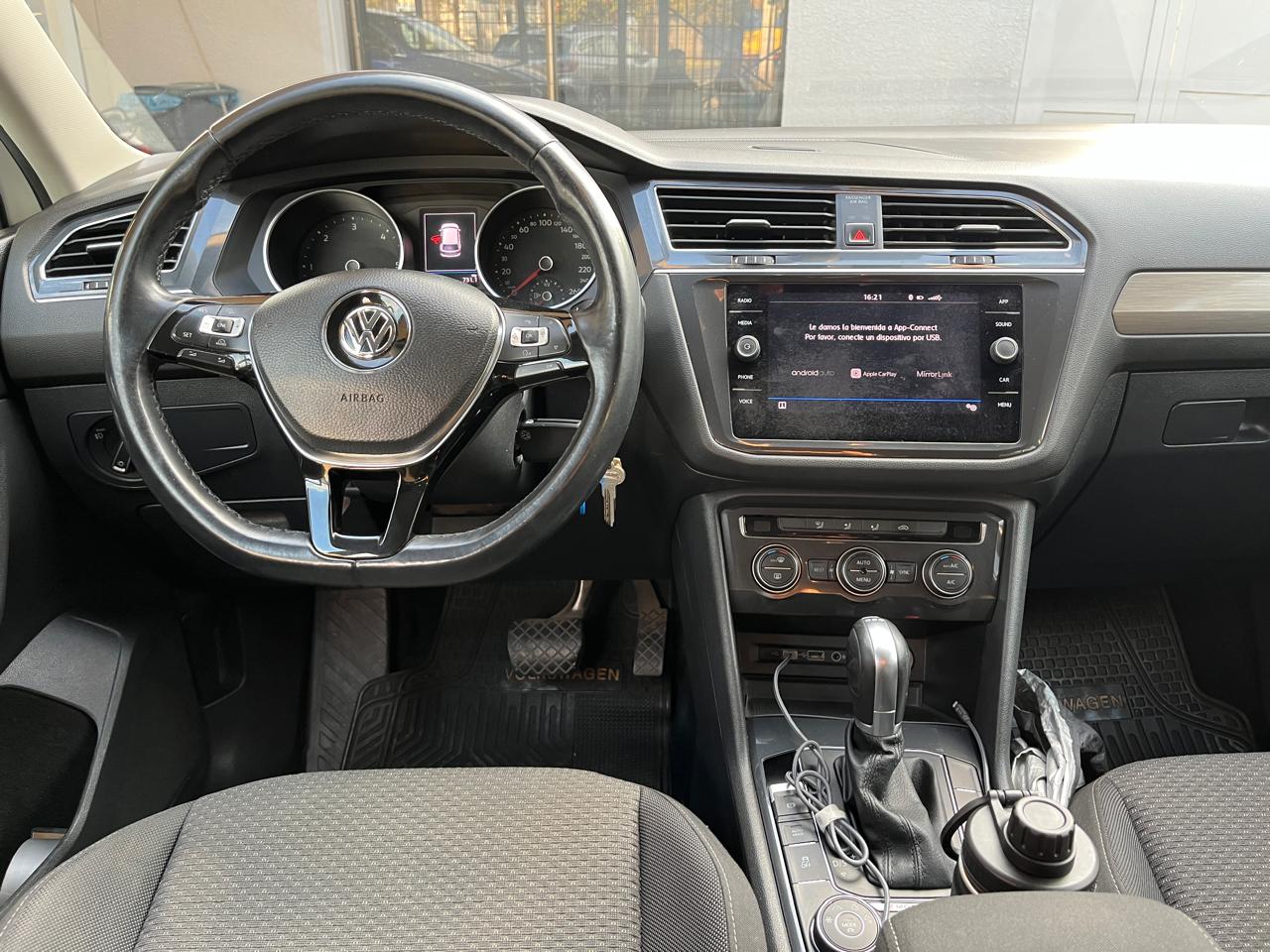 Volkswagen Tiguan 2.0 TDI DSG Comfortline 7A 4Motion 2019 (111.087 Km)