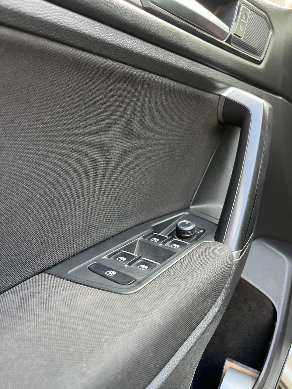 Volkswagen Tiguan 2.0 TDI DSG Comfortline 7A 4Motion 2019 (111.087 Km)