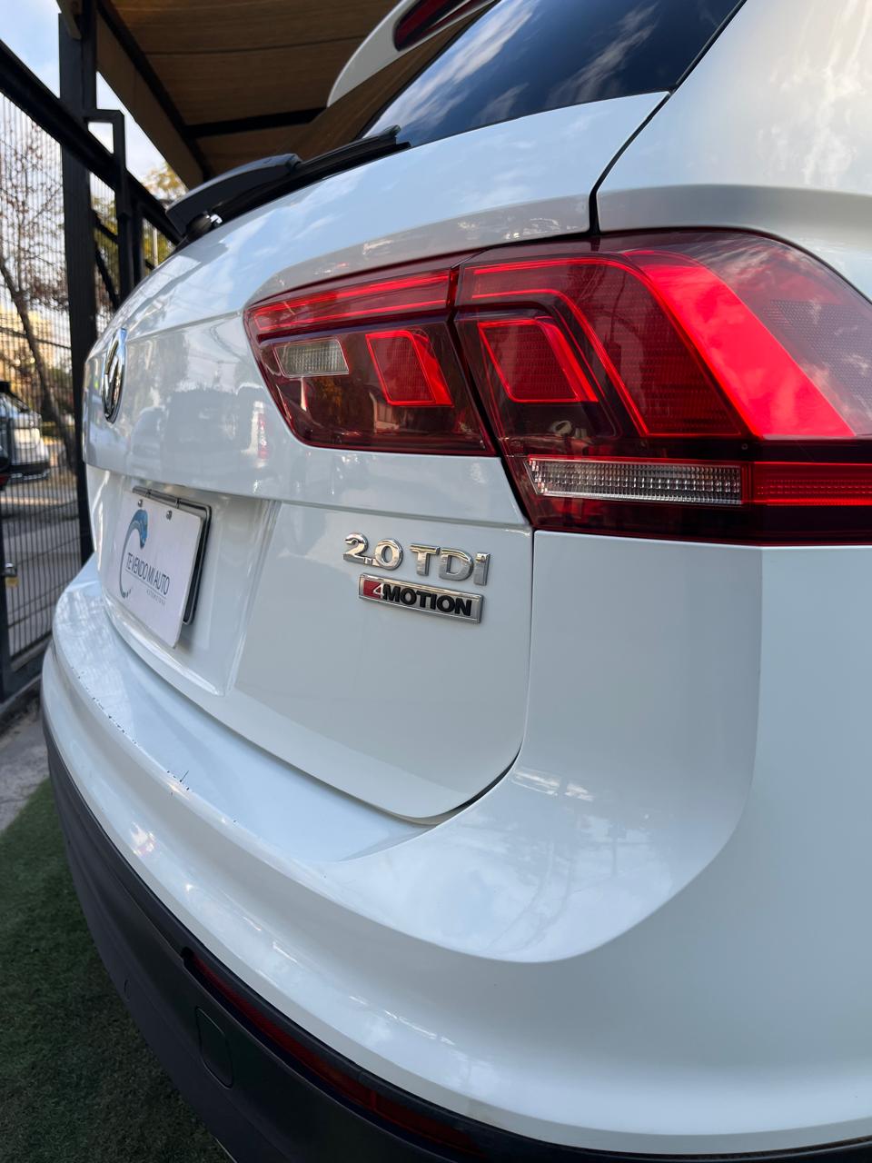 Volkswagen Tiguan 2.0 TDI DSG Comfortline 7A 4Motion 2019 (111.087 Km)