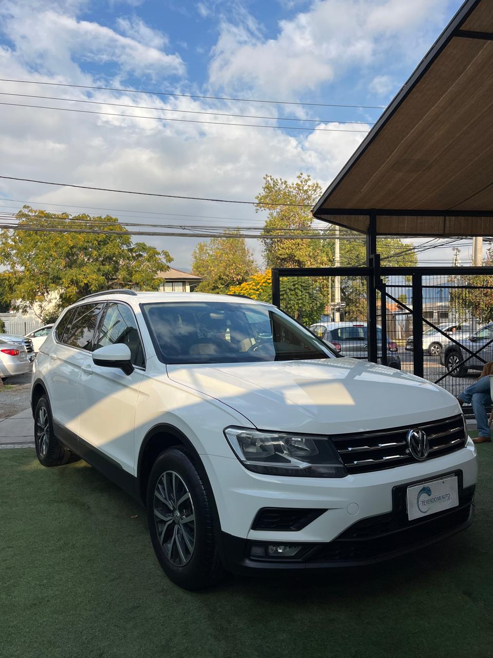 Volkswagen Tiguan 2.0 TDI DSG Comfortline 7A 4Motion 2019 (111.087 Km)